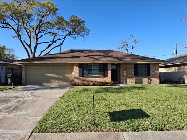 5118 Viking DR, Houston, TX 77092