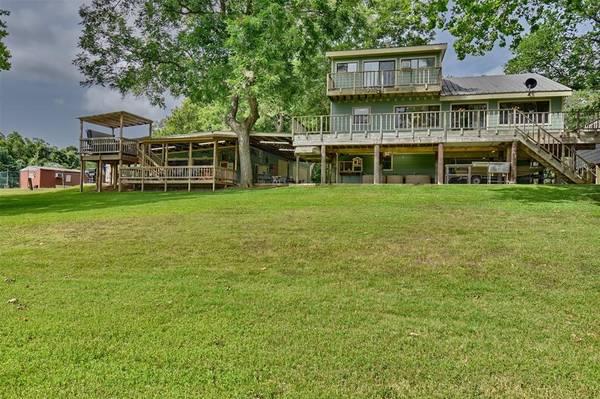 3795 Lazy River DR, Sealy, TX 77474