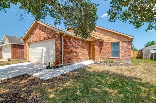 243 Sunset Colony DR, Rosharon, TX 77583