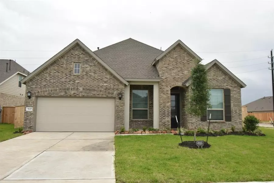 3627 Shadow Crest LN, Rosenberg, TX 77469