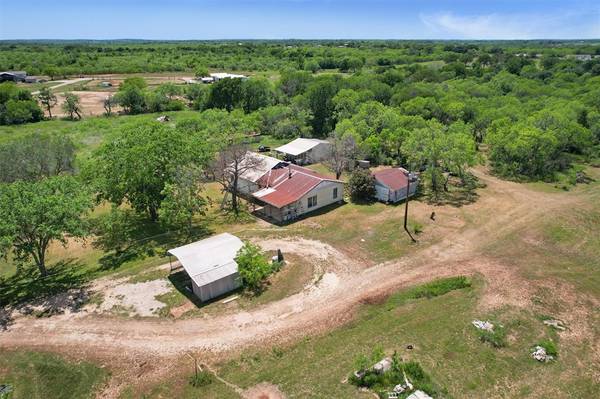 370 Muehl RD, Seguin, TX 78155