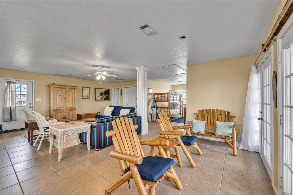 Freeport, TX 77541,818 Sea Shell DR