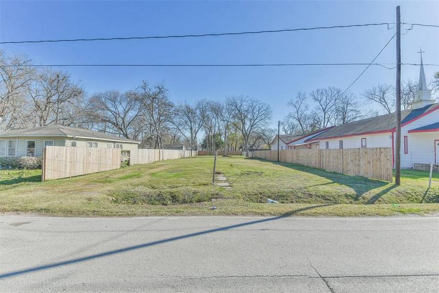 4506 Wayne ST, Houston, TX 77026