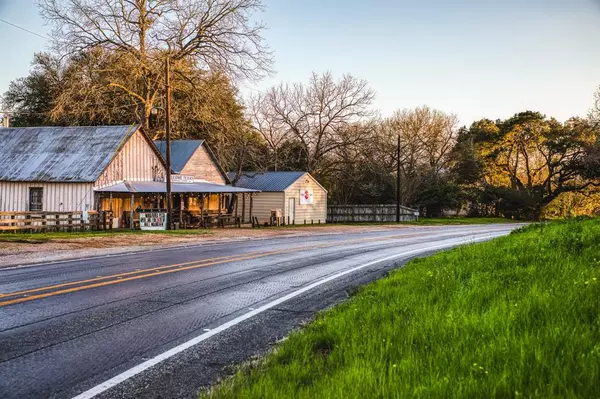 Industry, TX 78944,12528 FM 109