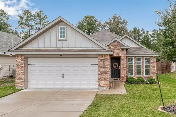 131 New Dawn TRL, Huntsville, TX 77320