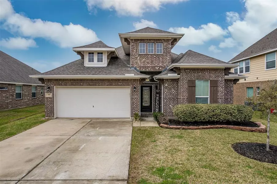 214 San Bernard DR, Baytown, TX 77523