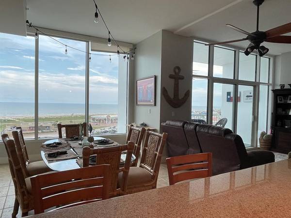 500 Seawall BLVD #808, Galveston, TX 77550