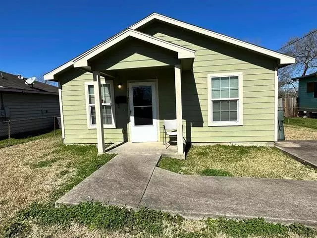 Beaumont, TX 77701,2330 Roberts ST