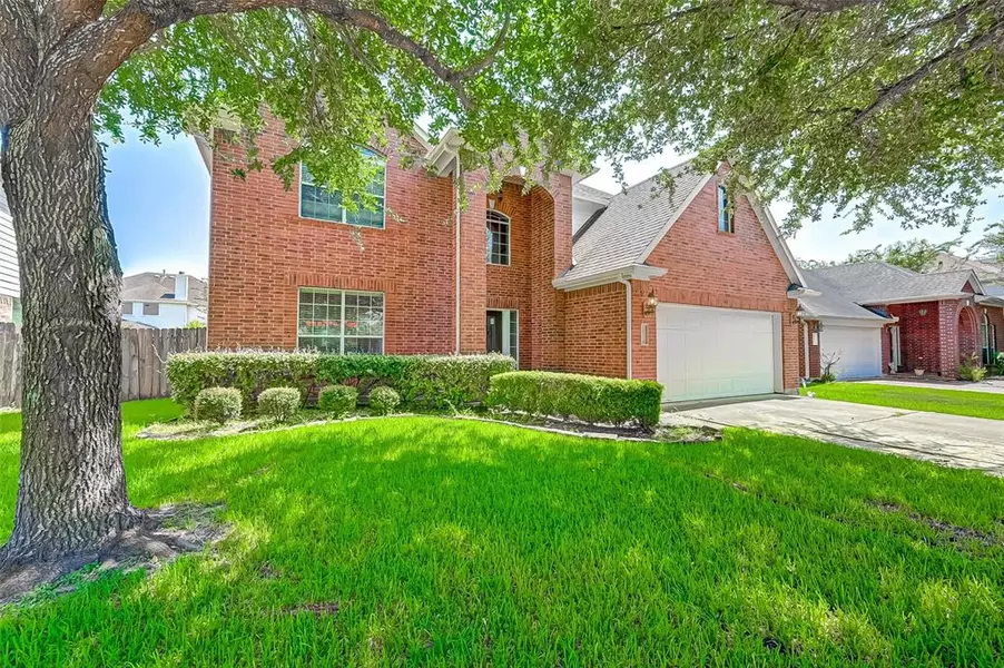 10114 Hidden Falls DR, Pearland, TX 77584