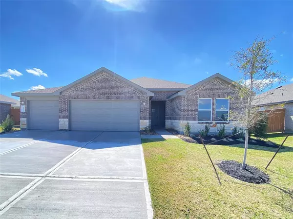 253 San Marcos TRL, Dayton, TX 77535