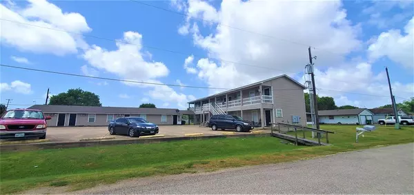 Oyster Creek, TX 77541,3527 Fm 523 RD