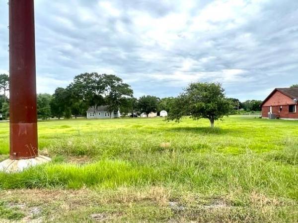 El Campo, TX 77437,909 Bard Lot 2B ST