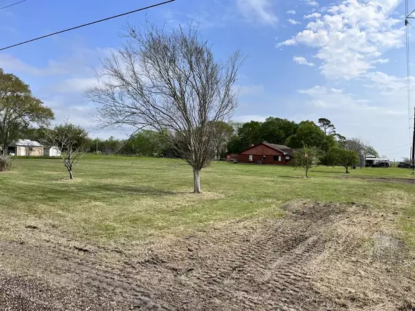 El Campo, TX 77437,909 Bard Lot 2B ST