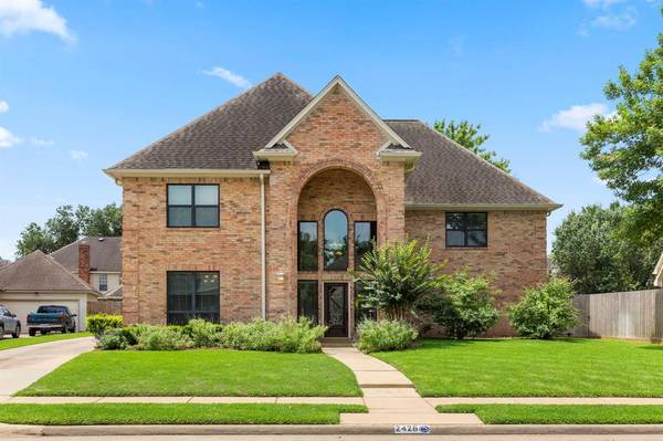 2426 Vintage CIR, Richmond, TX 77406