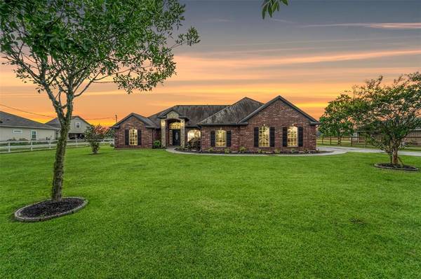 7830 Pebble Hill LN, Rosharon, TX 77583