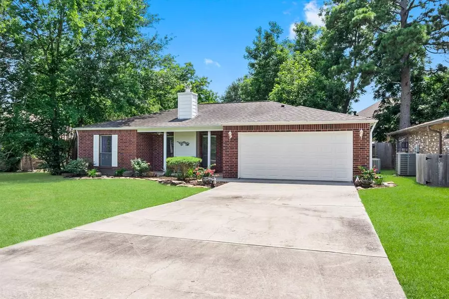 362 Fantasy LN, Montgomery, TX 77356