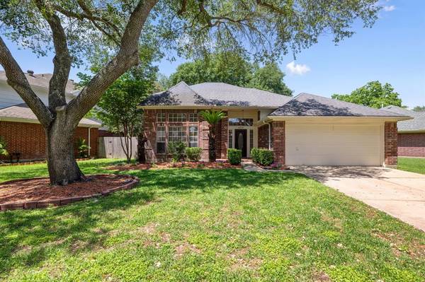 4311 E Meadows DR,  Sugar Land,  TX 77479