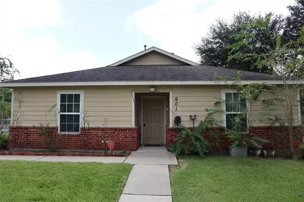 Pasadena, TX 77506,601 Alvin ST