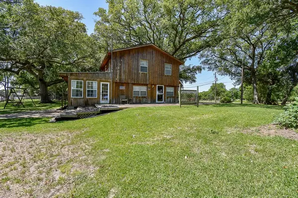 Bay City, TX 77414,875 Private Road 652