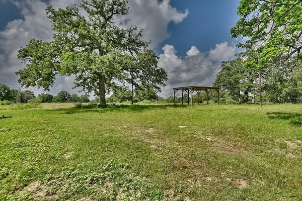 La Grange, TX 78945,TBD Mach RD