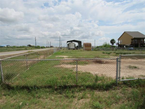 6226 White Cap ST, Sargent, TX 77414