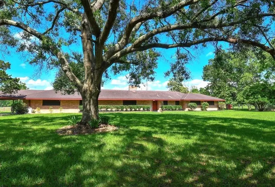 22 CR 2267, Cleveland, TX 77327