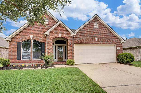 9110 Sorrell Hollow LN, Rosenberg, TX 77469