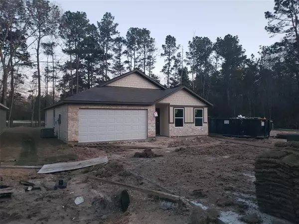 39 Firewood RD, Huntsville, TX 77340