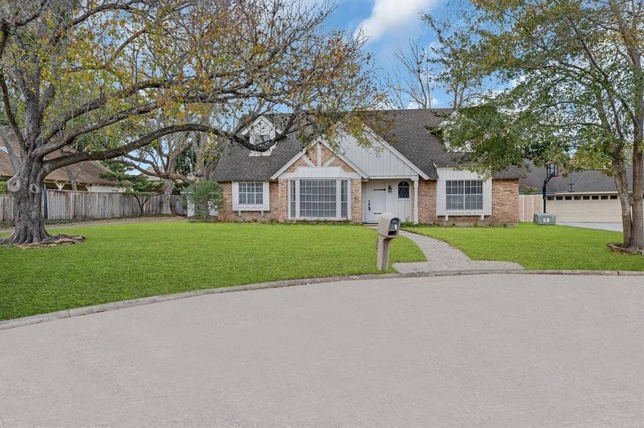 10806 Tupper Lake DR, Houston, TX 77042