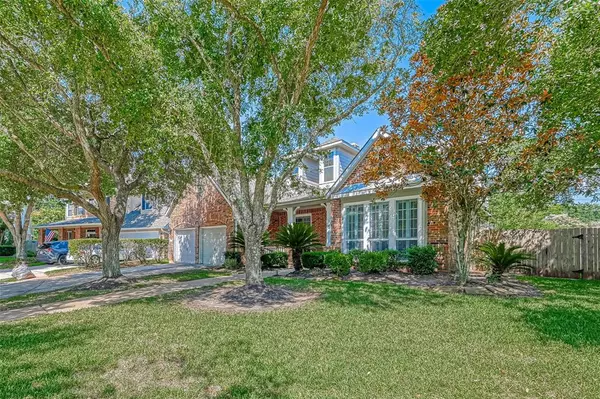 Sugar Land, TX 77479,818 Spring Mist CT