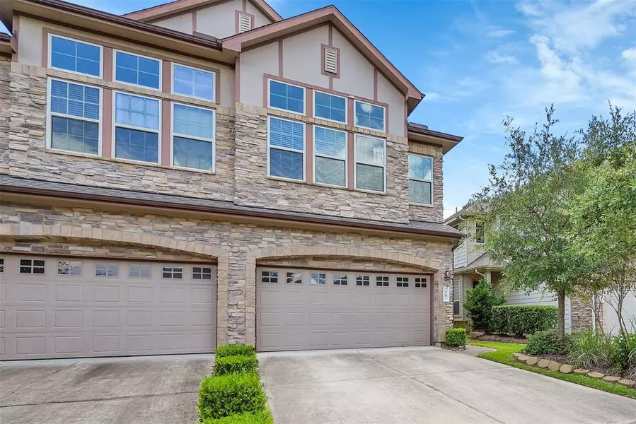 79 Aventura PL, The Woodlands, TX 77389