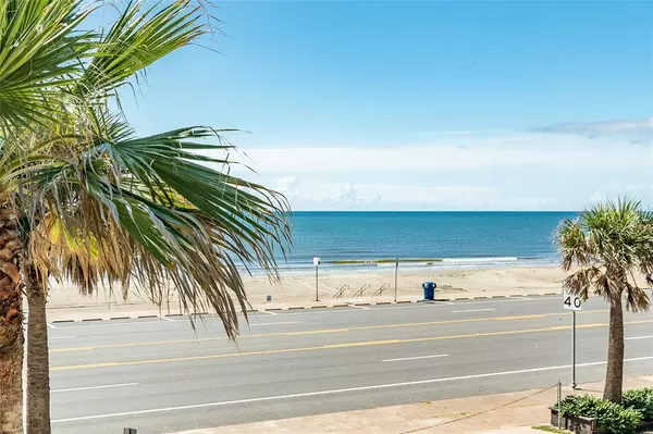 Galveston, TX 77554,8302 Seawall BLVD #4