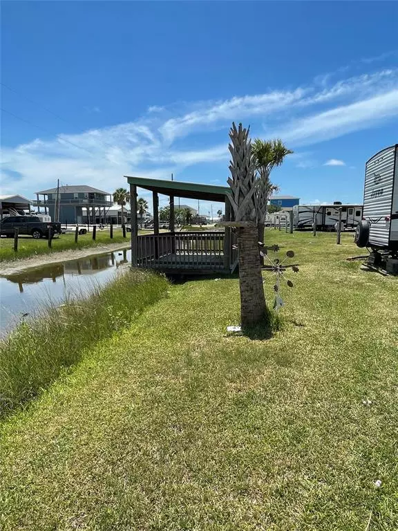 Crystal Beach, TX 77650,1204 N Monkhouse DR