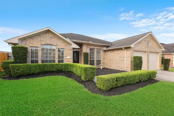 2019 Dublin DR, League City, TX 77573