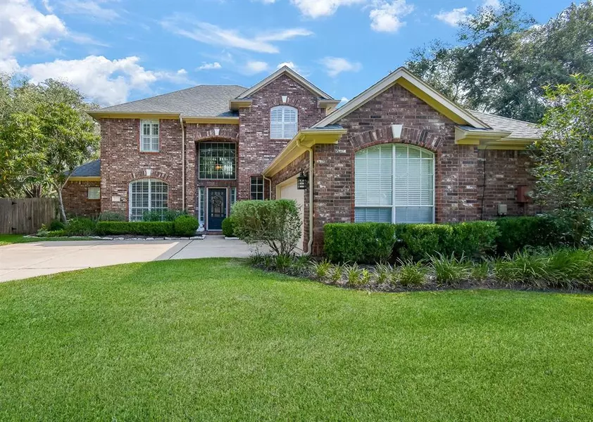 2207 Summer Bay CIR, Sugar Land, TX 77478