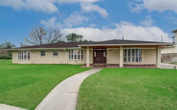 5535 S Braeswood BLVD, Houston, TX 77096