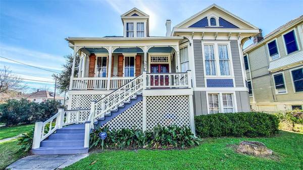 3001 Avenue O, Galveston, TX 77550