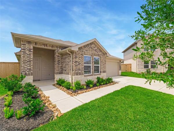 40647 Pine Spruce LN, Magnolia, TX 77354