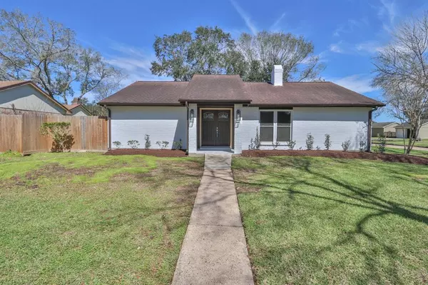 509 Belmont DR, Friendswood, TX 77546