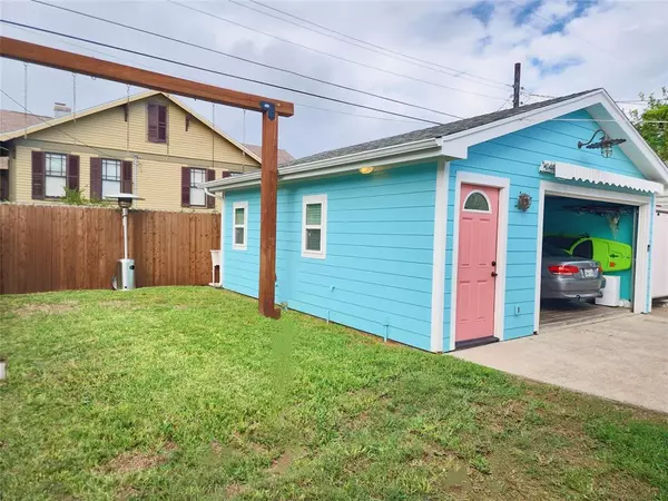 Galveston, TX 77550,3806 Avenue Q