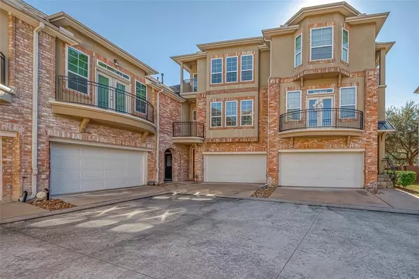 Houston, TX 77070,4 Versante Court