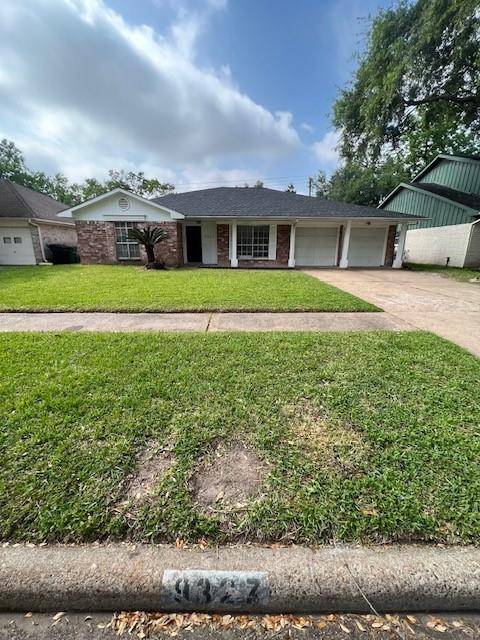 9327 Bankside DR, Houston, TX 77031