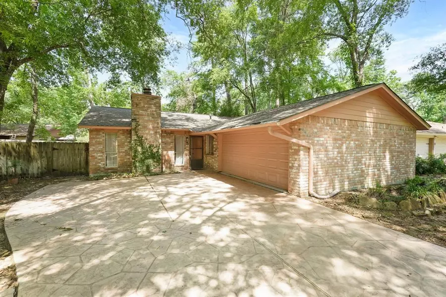 5 Royal Tern LN, Spring, TX 77380