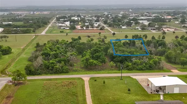 Lot 1 Ingram ST, Matagorda, TX 77457