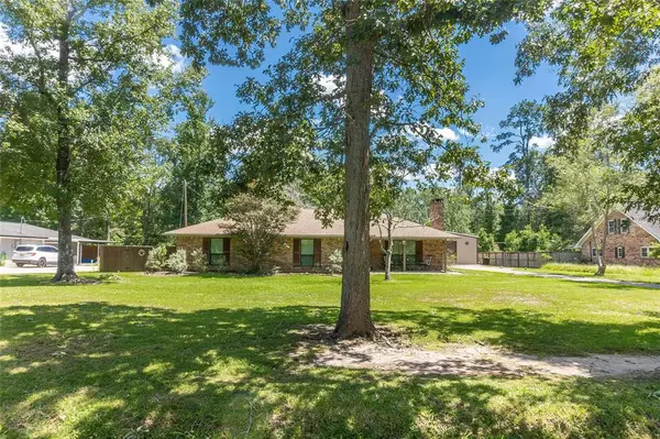 259 Pinemont DR,  Sour Lake,  TX 77659