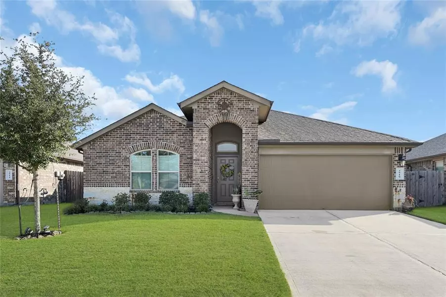 3910 Egyptian Goose CT, Baytown, TX 77521