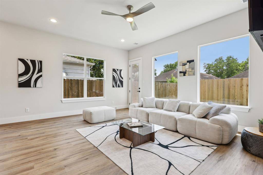 Houston, TX 77021,3720 Nathaniel Brown ST
