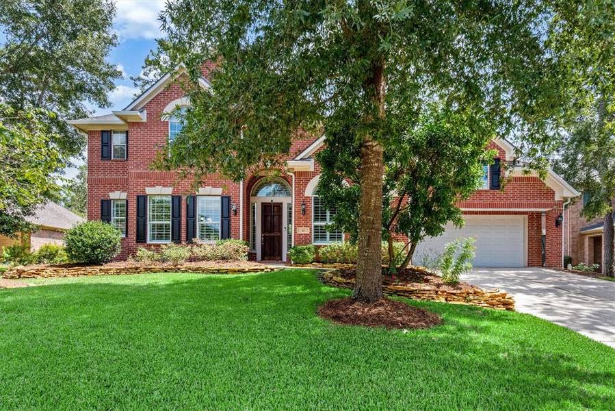 10 Graylin Woods PL, The Woodlands, TX 77382