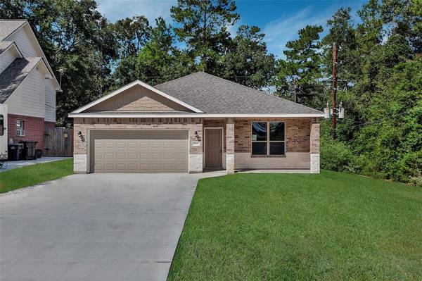 28627 Champion Oaks DR, Magnolia, TX 77354