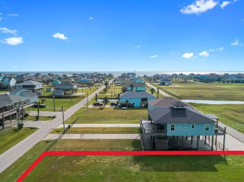 963 Townsend DR, Crystal Beach, TX 77650